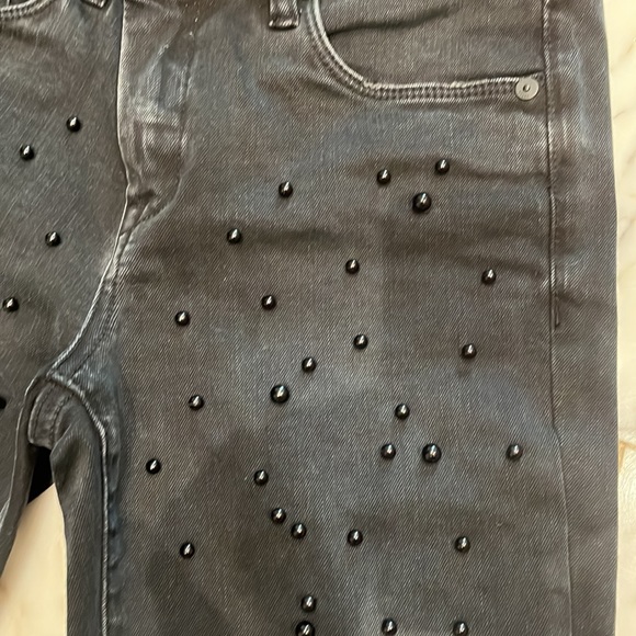 Black jeans with a cool wash. - Picture 2 of 3